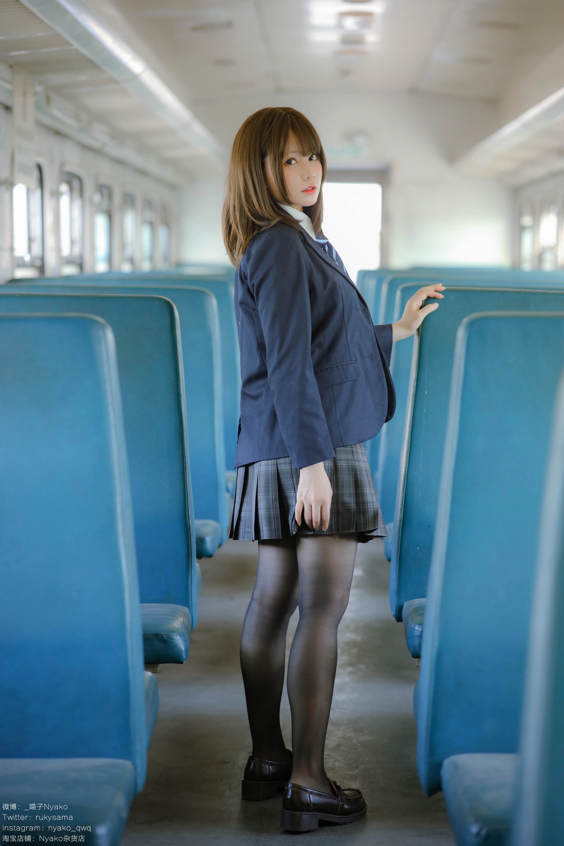 Nyako喵子 - NO.37 痴·女子校生2 火车jk 3